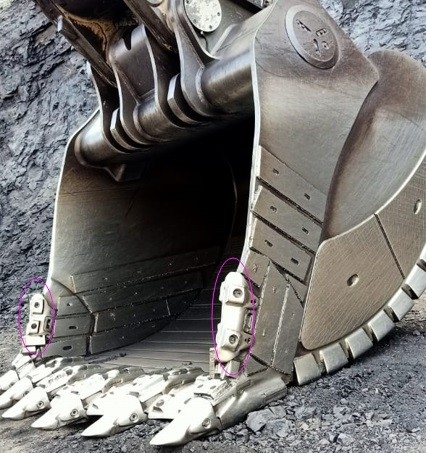 Heavy Duty Excavator Bucket Side Cutter Protector For Mining Liebherr R9350